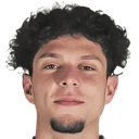 ألبيرين كاراكا