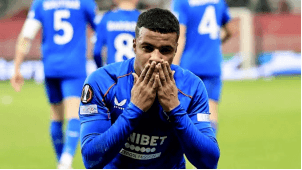 من أجل عيون ليل الفرنسي.. مدرب رينجرز يفضح كواليس تمرد نجمه المغربي!