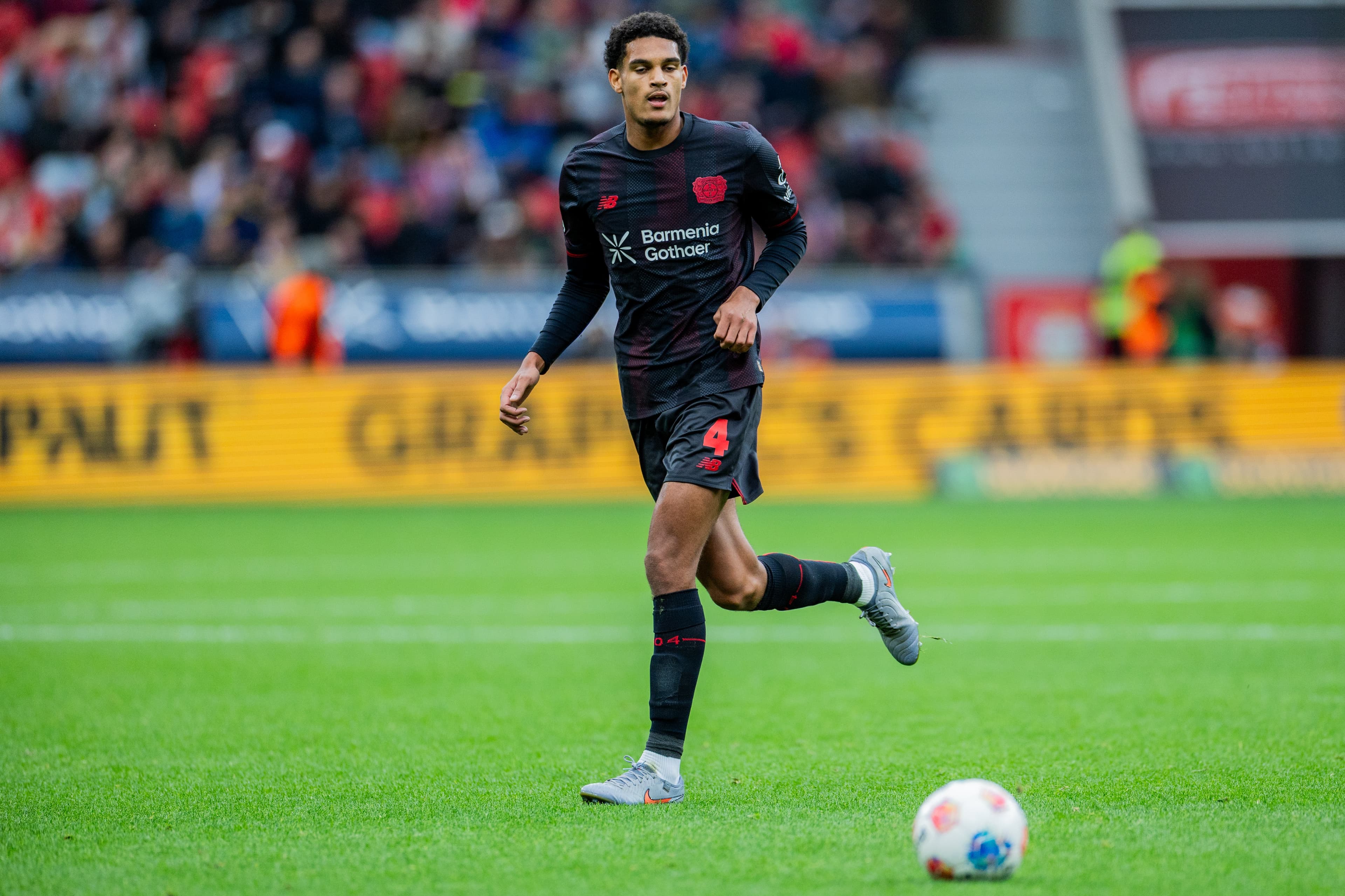 كوانساه: الانضمام إلى باير ليفركوزن رائع حقاً.. وتمثيل إنجلترا في كأس العالم هو حلم الطفولة