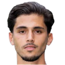 إنيس زنغين