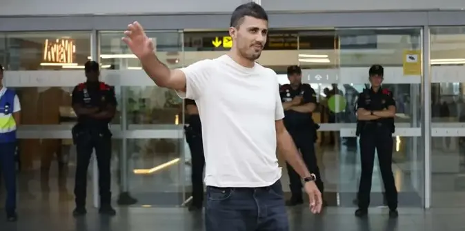 Rodri Tiba di Barcelona: Bermain untuk Barcelona adalah Impian Saya