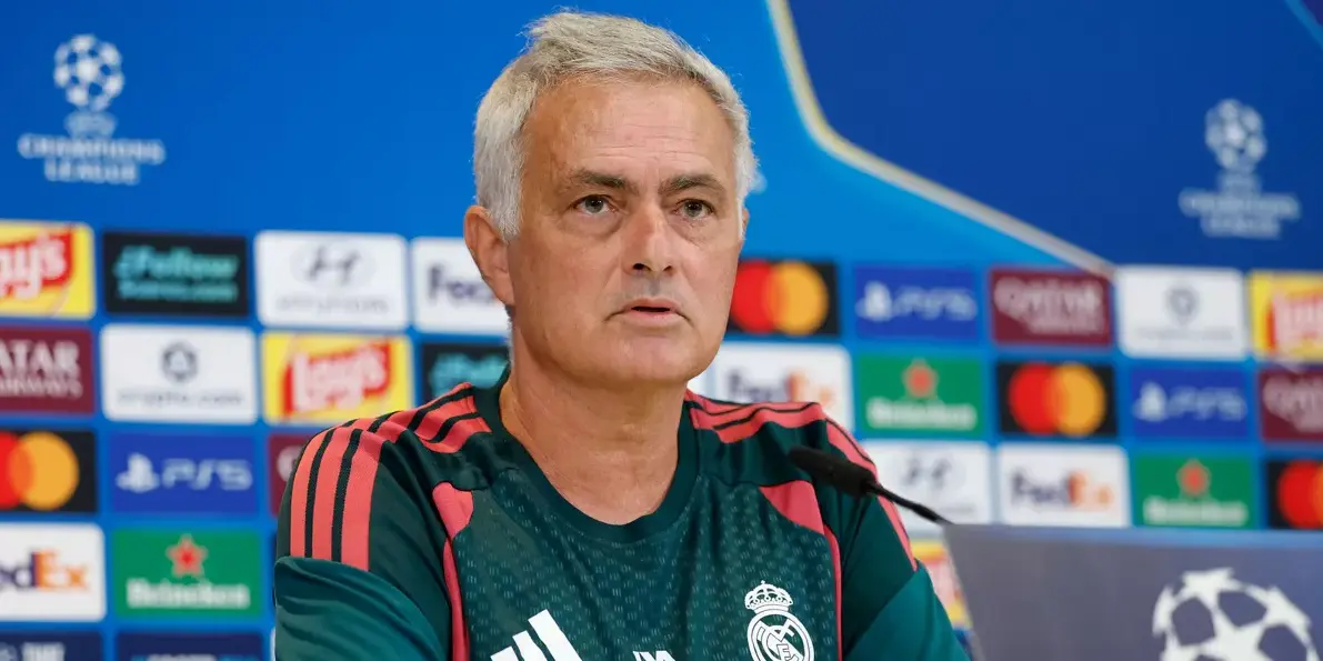 José Mourinho sobre a quebra de forma de Vinícius Júnior: é quem tem maiores responsabilidades defensivas entre os três avançados