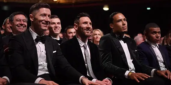 Relembre as menores diferenças de pontos da história da Bola de Ouro: Messi e Rodri também conquistaram vitórias emocionantes