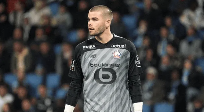 Lille demand €40m in full for Chevalier; PSG growing frustrated, Donnarumma hard to offload