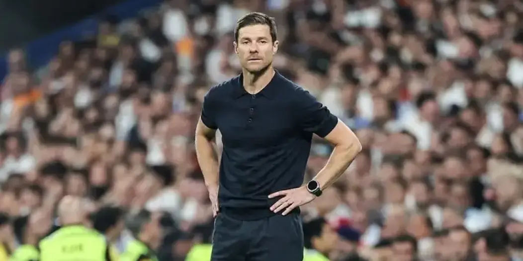 ريال مدريد، شافي ألونسو، بطاقة حمراء، بث الجمل