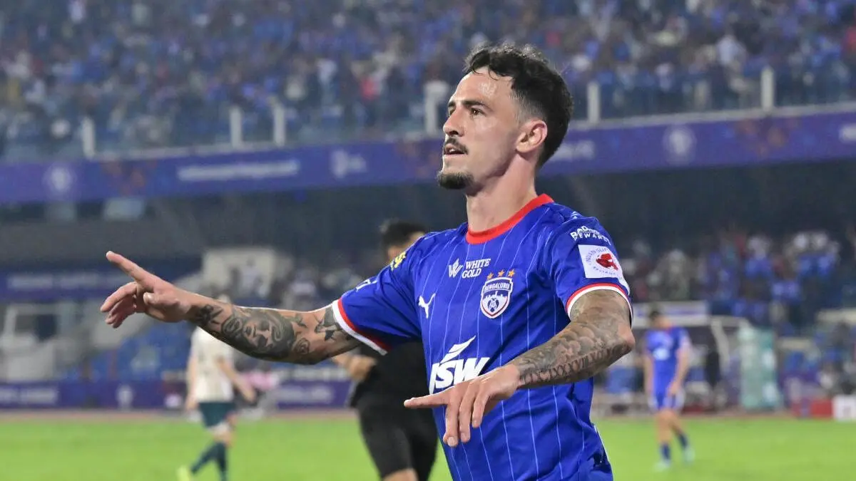 Ryan Williams, India, Bangladesh, AFC Asian Cup, camel live