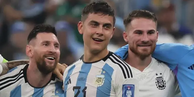 قد يغيب عن مباراة وداع ميسي: ميسي يدعو ديبالا، لكن روما ترفض التخلي عنه