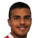 Maxiliano alis sequeira noble