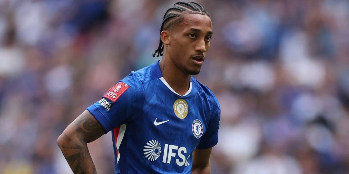 Priced at Up to €100 Million: Barcelona in Talks with João Pedro's Camp